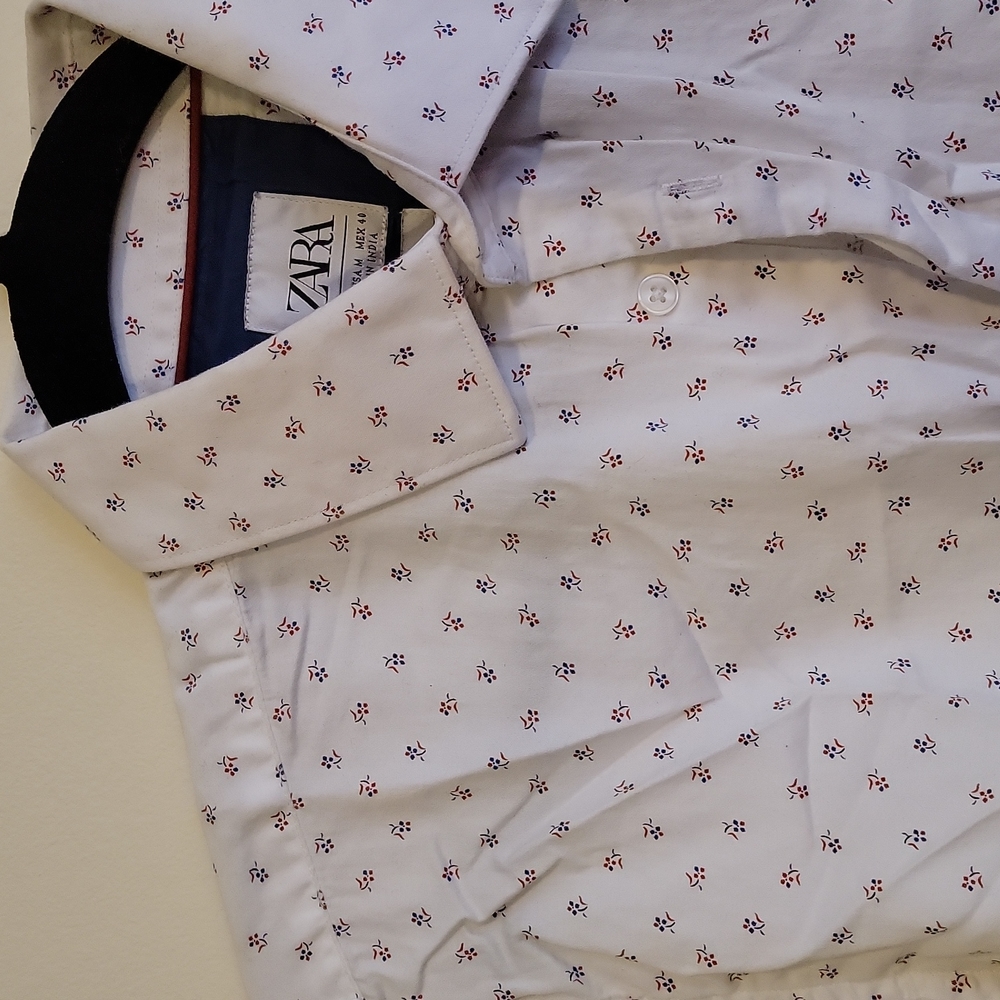 Zara Men's Button Up